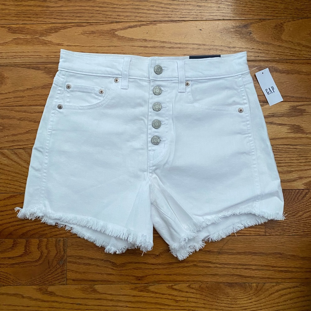 Gap High Rise Short